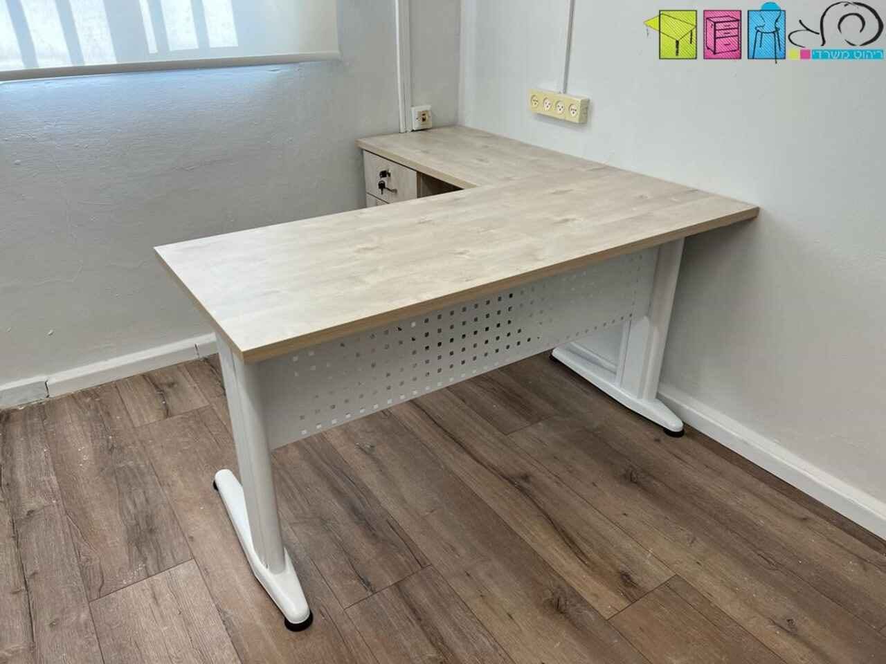 ALPHA WHITE 2