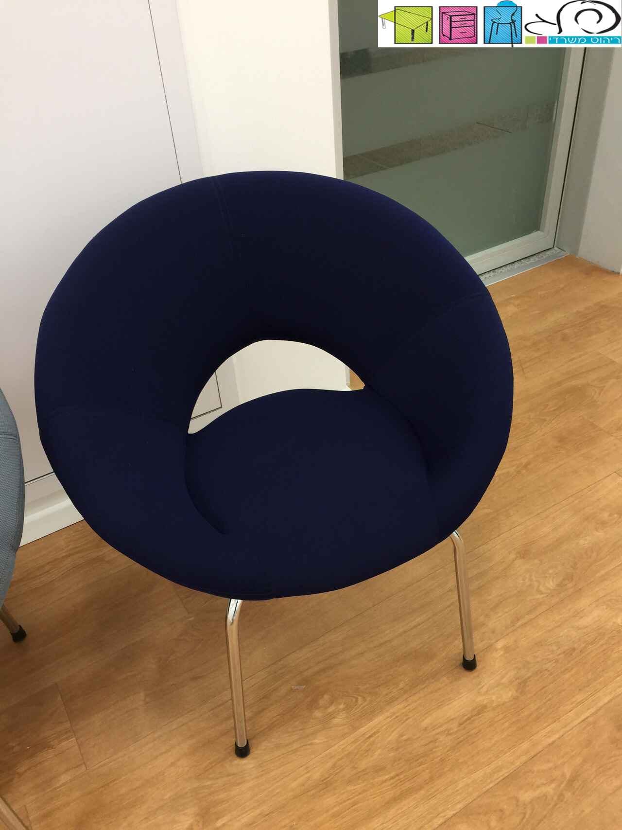 לילי (2)