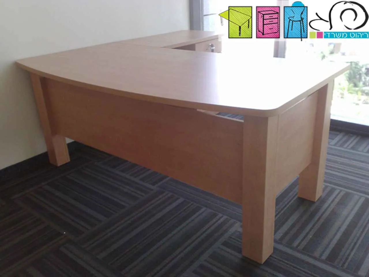 גל רגליי עץ מרובעות