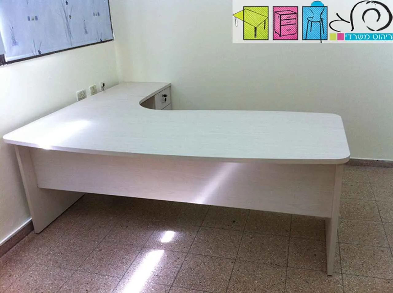 ארגונומי רגליי עץ