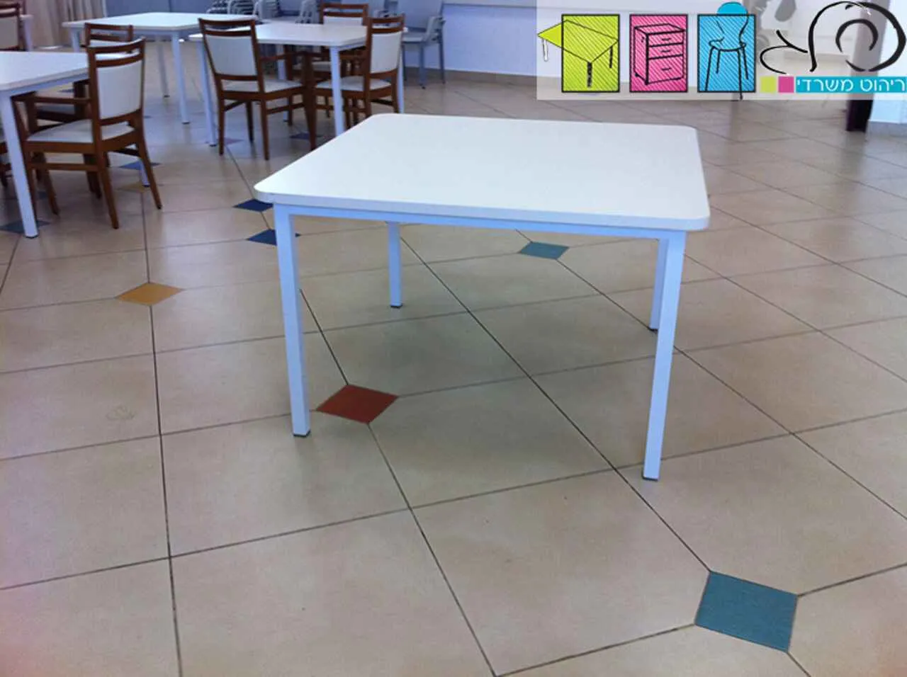 מרובע חדר אוכל