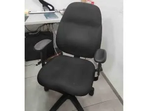 מעיין מושב ארגונומי